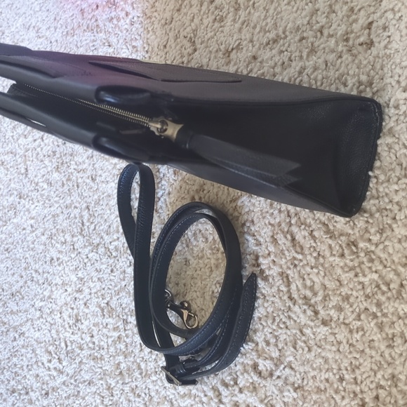 NWOT one of a kind black Vali hand painted by Herikita Conk - Picture 3 of 8